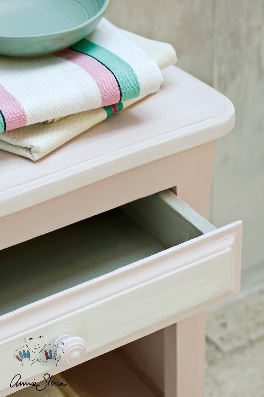 Annie Sloan Chalk Paint Möbel in Antoinette