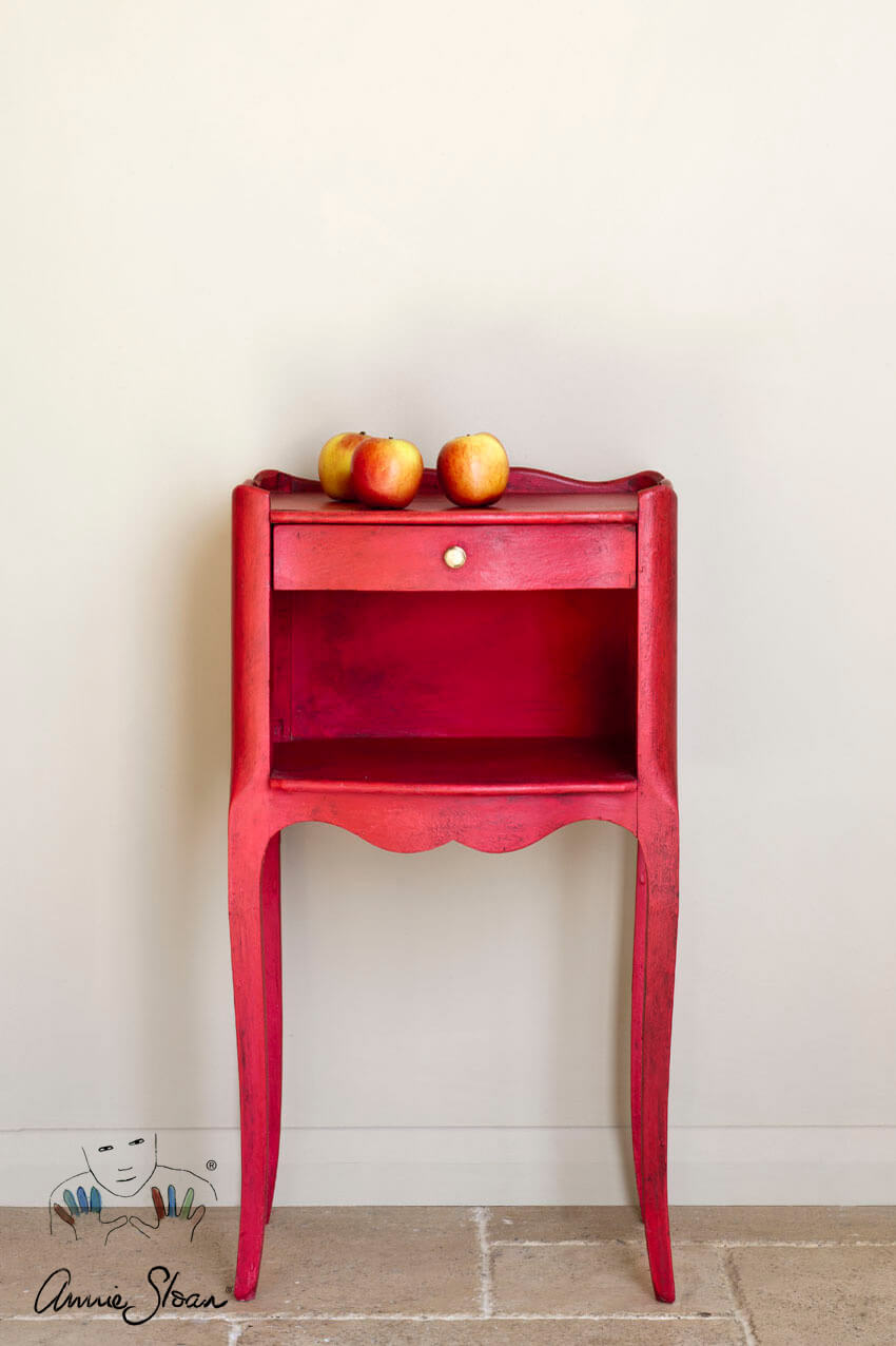 Tisch in Emperors Silk Chalk Paint