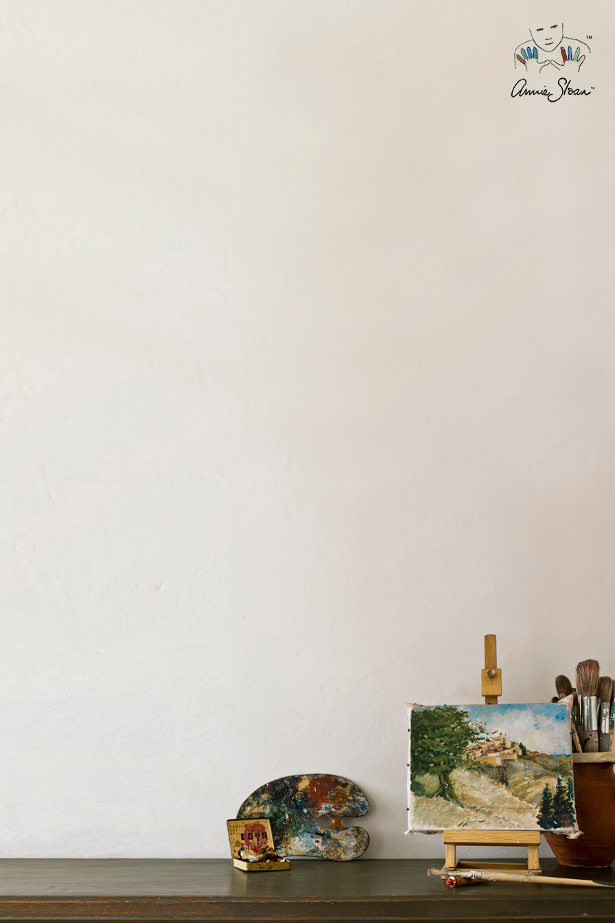 Wandfarbe Old White von Annie Sloan